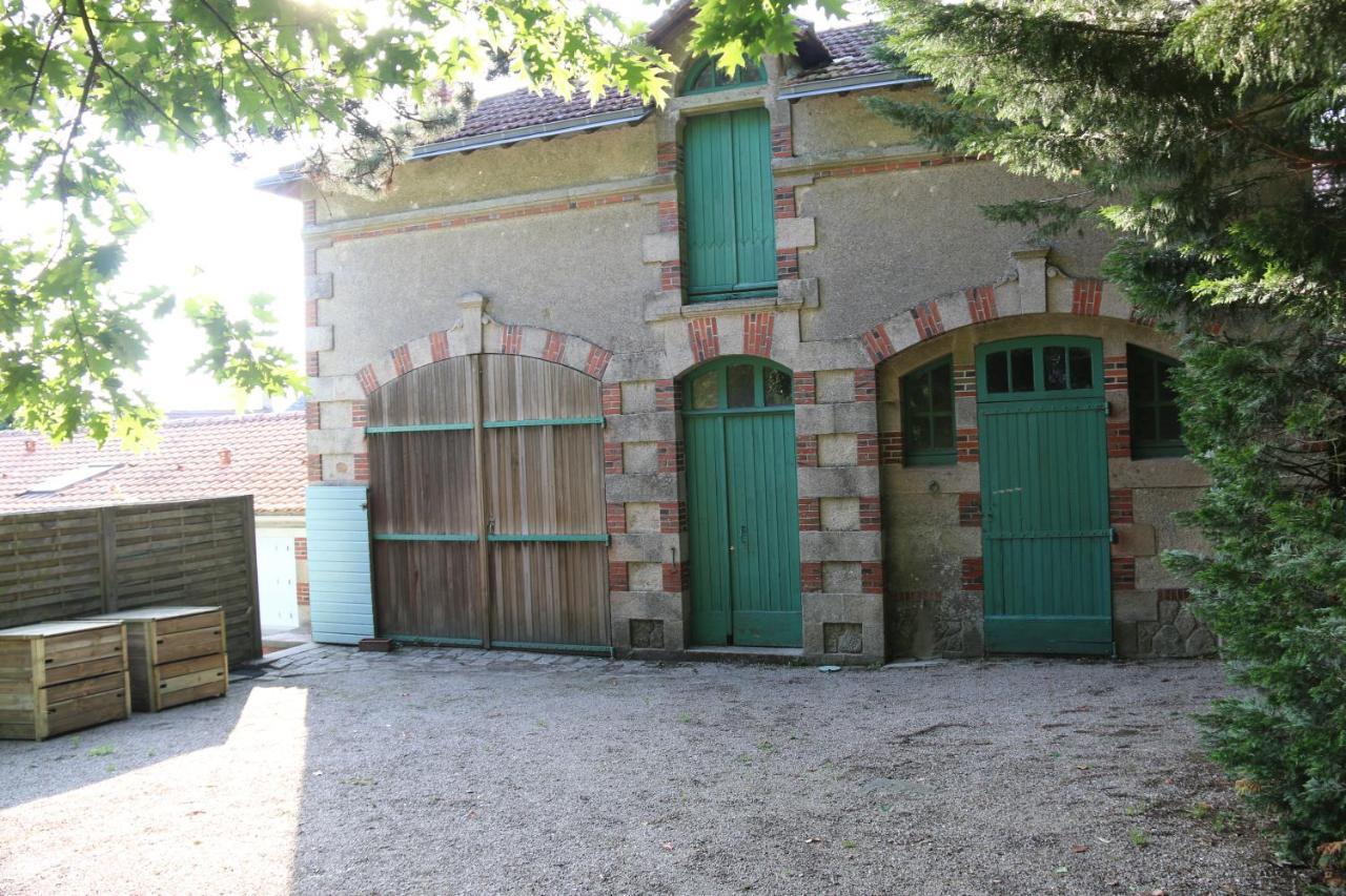La Gaubretiere Le Chateau Des Tourelles En Vendee المظهر الخارجي الصورة